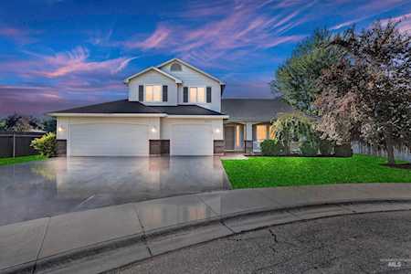 3225 N Yellow Peak Pl Meridian, ID 83646