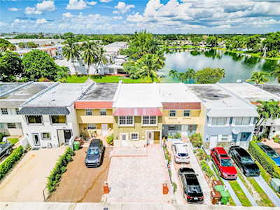 1781 W 72nd St #1781 Hialeah, FL 33014
