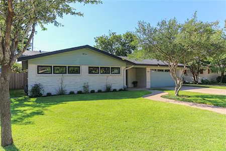 1717 Wychwood Drive Abilene, TX 79605