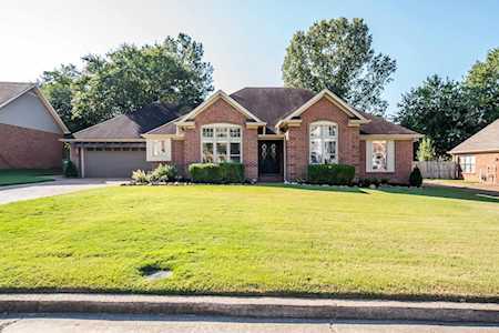 7783 Fawn Ridge Cv Memphis, TN 38016