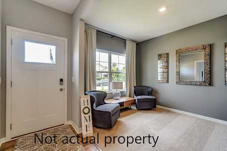 393 St James Gate Court Newark, OH 43055