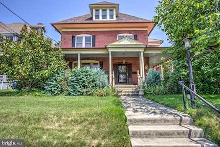 311 E Main St New Holland, PA 17557