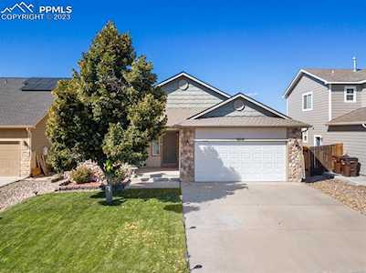 6216 HUNGRY HORSE Lane Colorado Springs, CO 80925