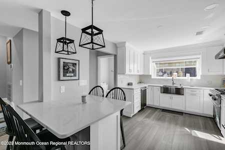 1266 Ocean Ave N #21 Sea Bright, NJ 07760