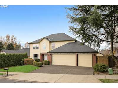 1167 SE Eagle LN Gresham, OR 97080