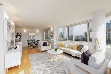 20 2nd St #602 Jersey City, NJ 07302