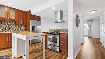 6518 Yadkin Ct Alexandria, VA 22310