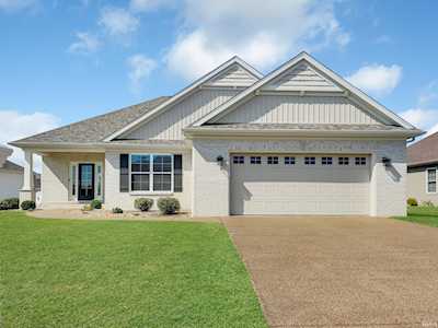 3532 Braewick Drive Evansville, IN 47715