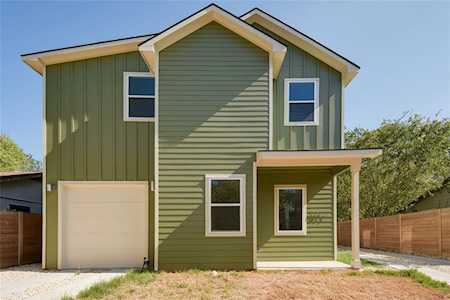 6202 Palm CIR #1 Austin, TX 78741
