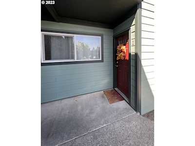 9333 N Lombard ST #1 Portland, OR 97203