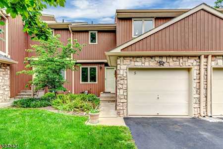 5 Bond St Bridgewater Twp., NJ 08807