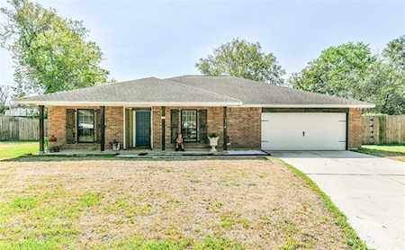 100 Lazy Hollow Dr League City, TX 77573