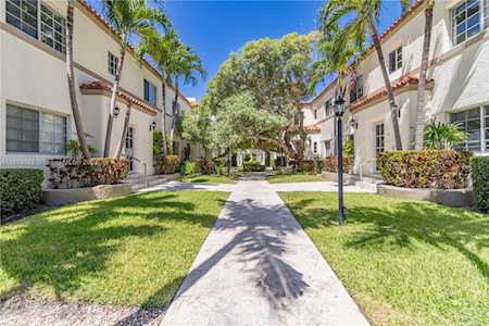 1508 Pennsylvania Ave #11B Miami Beach, FL 33139