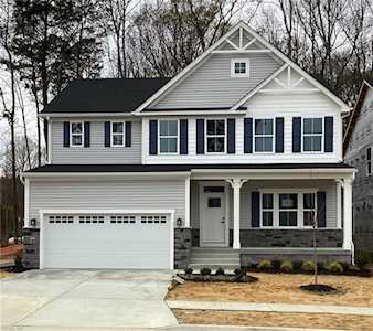 303 Legacy Blvd Poquoson, VA 23662