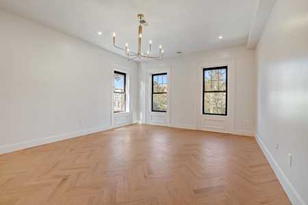 278 Pacific Ave #4 Jersey City, NJ 07304