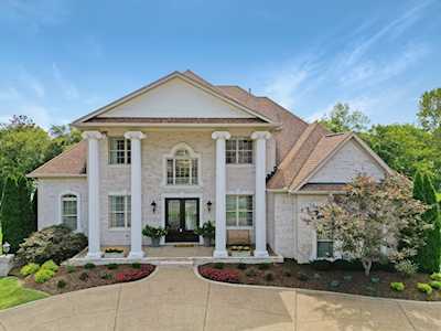 1585 Boardwalk Pl Gallatin, TN 37066
