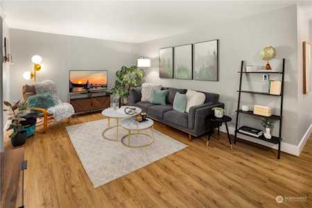 7315 224th St SW #B11 Edmonds, WA 98026