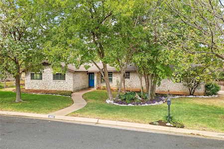 6102 Flatrock LN Austin, TX 78735
