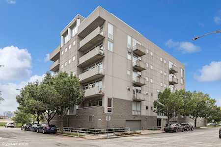 1035 W Huron St #202 Chicago, IL 60642