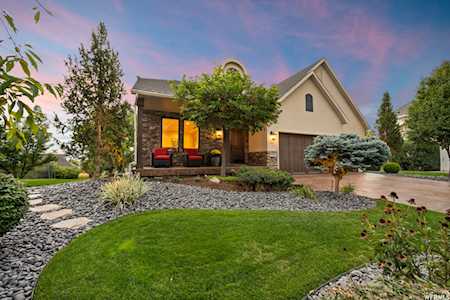 9708 S Quartzridge Dr Sandy, UT 84092
