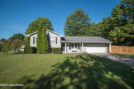 3800 Fenholt Rd Louisville, KY 40218