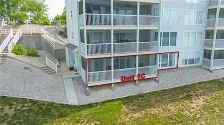 442 Regatta Bay Dr Lake Ozark, MO 65049