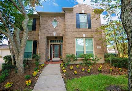 3006 Autumn Cove Ct Friendswood, TX 77546