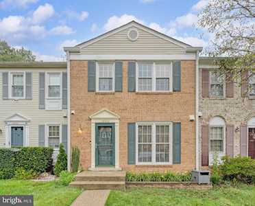 12310 Cinnamon St Woodbridge, VA 22192