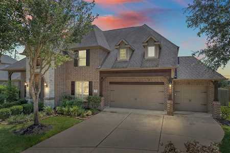 2331 Riata Park Ct Katy, TX 77494