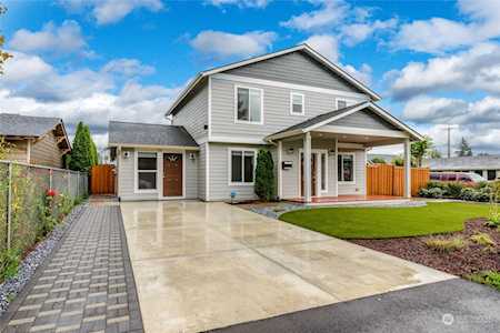 1016 S Pearl St Centralia, WA 98531