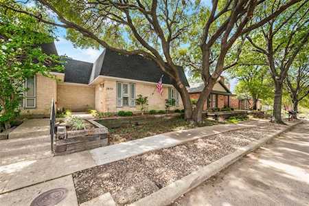 2832 Prescott Drive Carrollton, TX 75006
