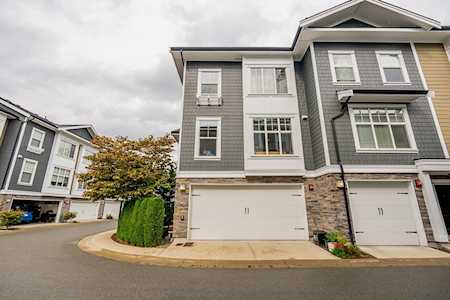 7686 209 Street #12 Langley, BC V2Y 1N5