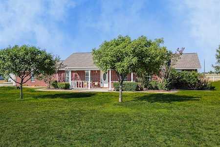 112 Old Chisholm Trail Rhome, TX 76078