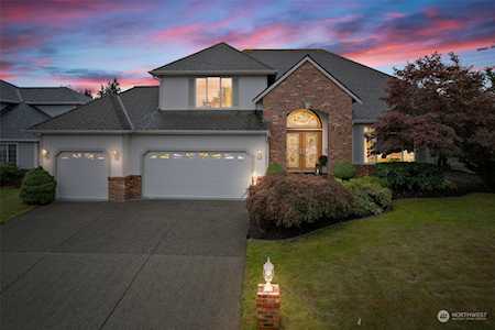 13945 SE 159th Place Renton, WA 98058