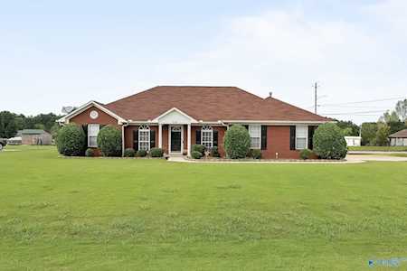 218 Waypoint Circle Harvest, AL 35749
