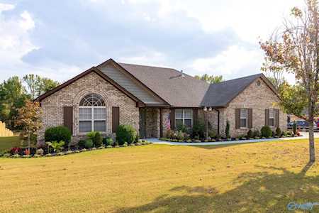 16607 Raspberry Lane Athens, AL 35613