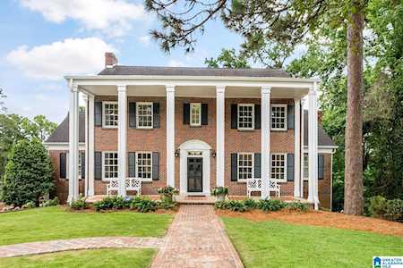 1815 Wellington Road Homewood, AL 35209