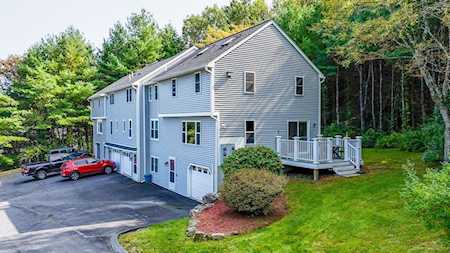 304 Pondview Pl #304 Tyngsborough, MA 01879
