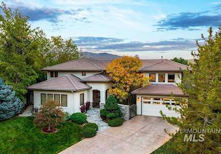 1308 E Harcourt Dr Boise, ID 83702