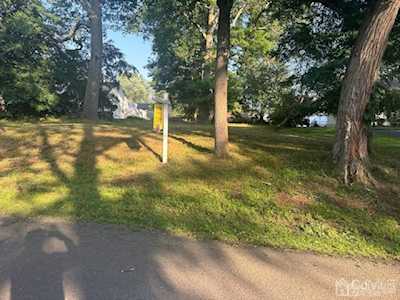 563 Mountainview Terrace #10 Dunellen, NJ 08812