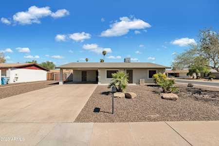 4217 N 82nd Avenue Phoenix, AZ 85033