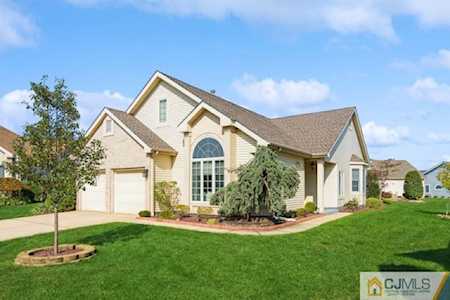 4 Stiring Circle Monroe, NJ 08831