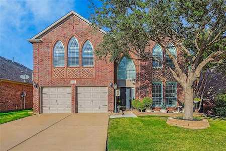 2729 Thorncreek Lane Fort Worth, TX 76177