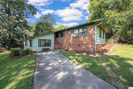 604 Eastwood Place Vestavia Hills, AL 35216