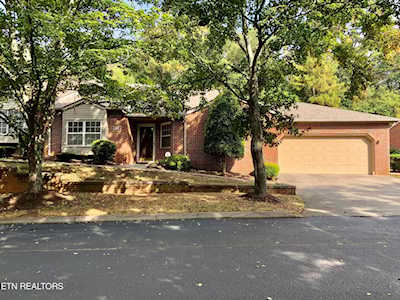 5019 Griffins Gate Ln Knoxville, TN 37912