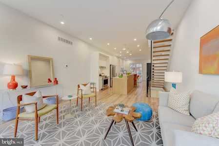 1339 E Hewson St Philadelphia, PA 19125