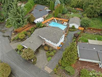 5215 126th Avenue Ct E Edgewood, WA 98372