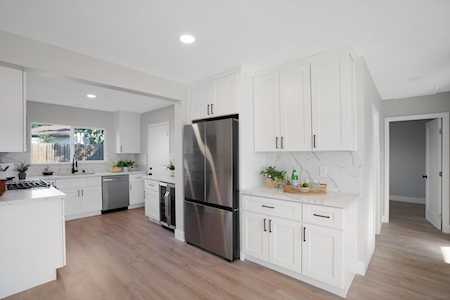 4773 Lake Forest Ave San Diego, CA 92117