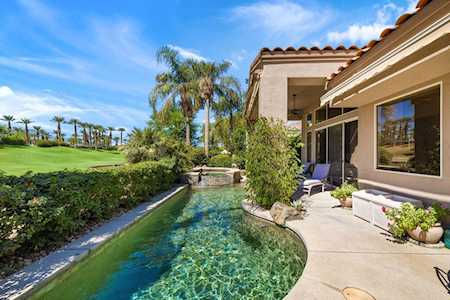 243 Desert Holly Dr Palm Desert, CA 92211