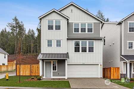 12830 Springboard Ave NW #11 Silverdale, WA 98383